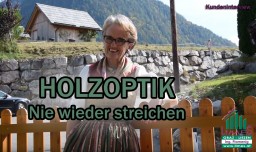 Frau Kößler aus Bad Aussee, HOLZOPTIK Aluzaun und Einfahrtstor